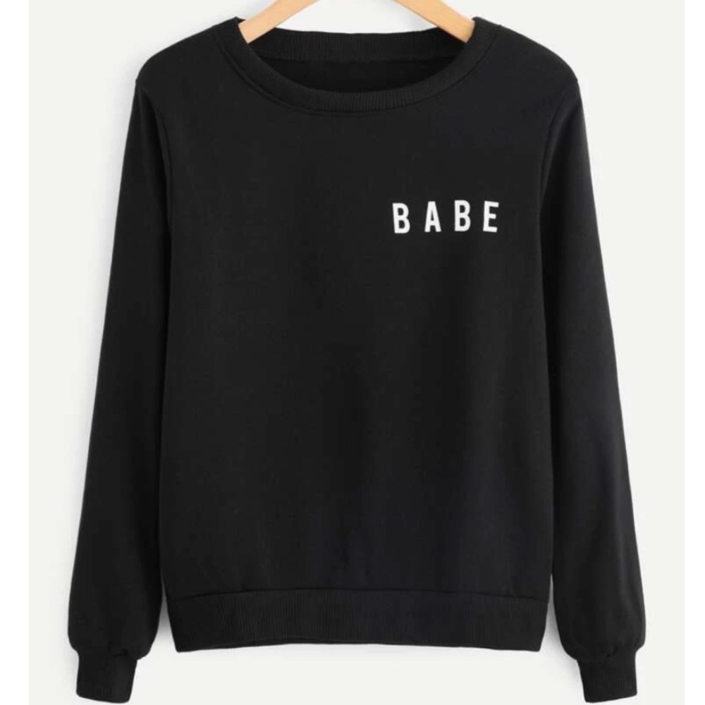 Black “babe” crew neck